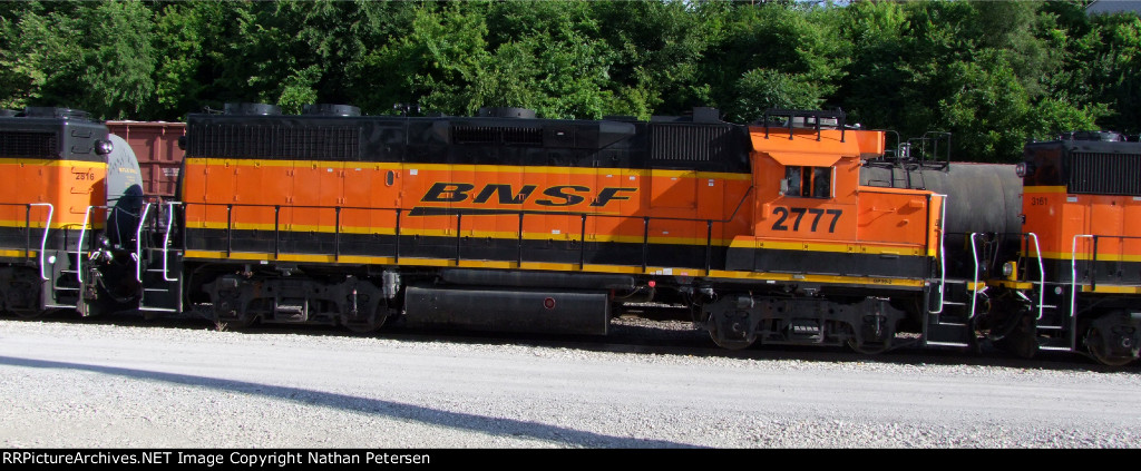 BNSF 2777